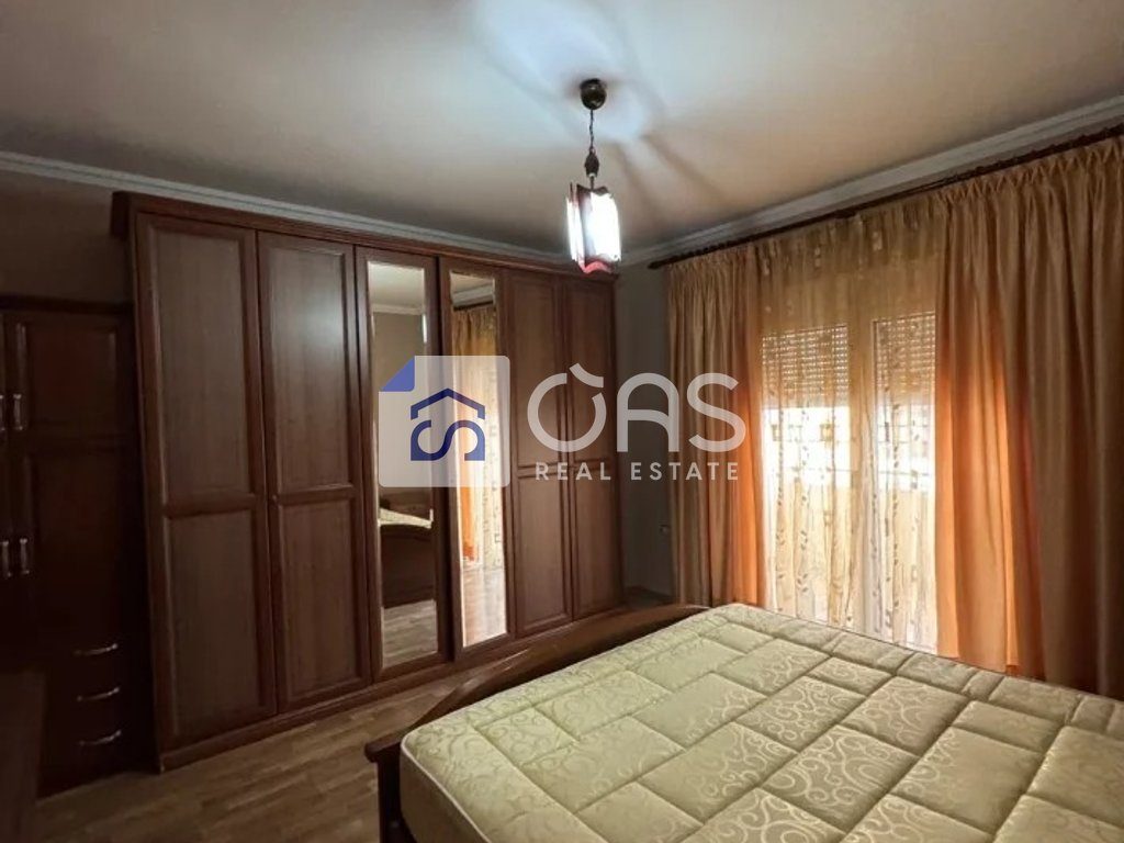 Jepet apartament me qera 1+1 Sheshi Willson