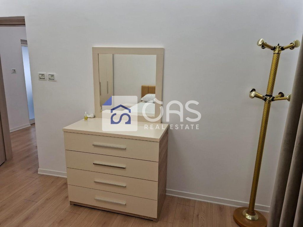 Jepet apartament me qera 1+1 Ish Stacioni Trenit