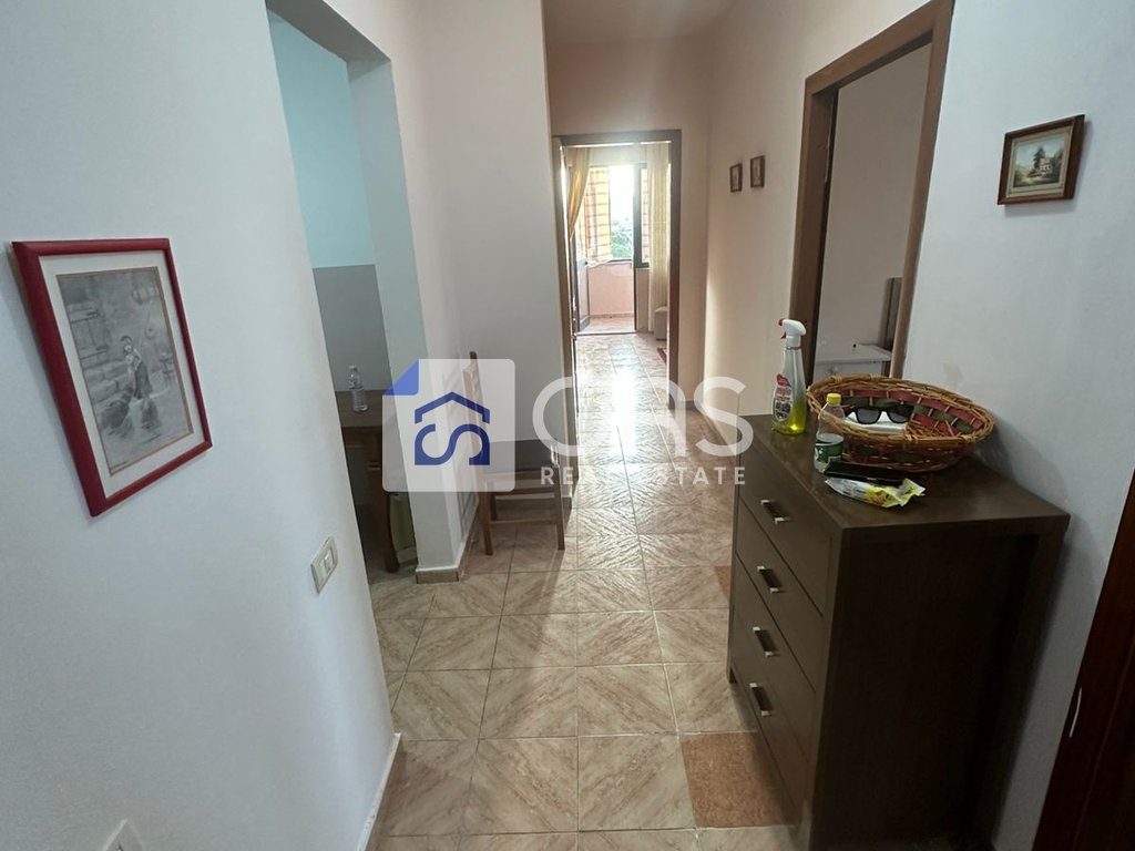 Jepet apartament me qera 1+1 Vasil Shanto