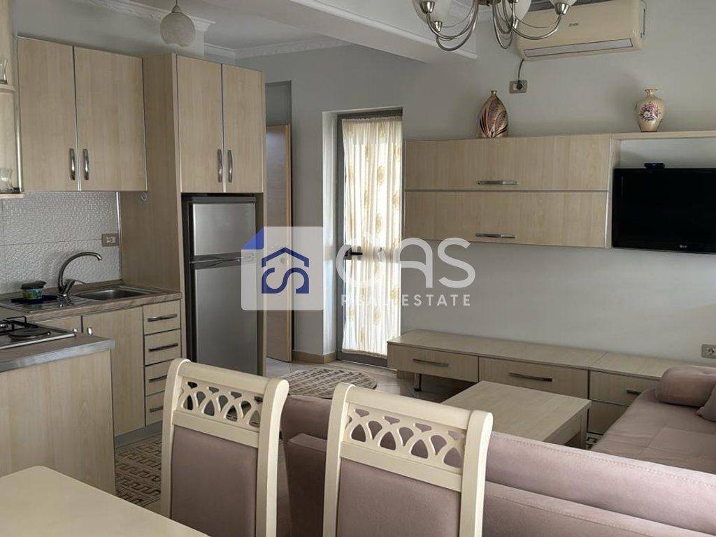 Jepet apartament me qera 2+1 Don Bosko