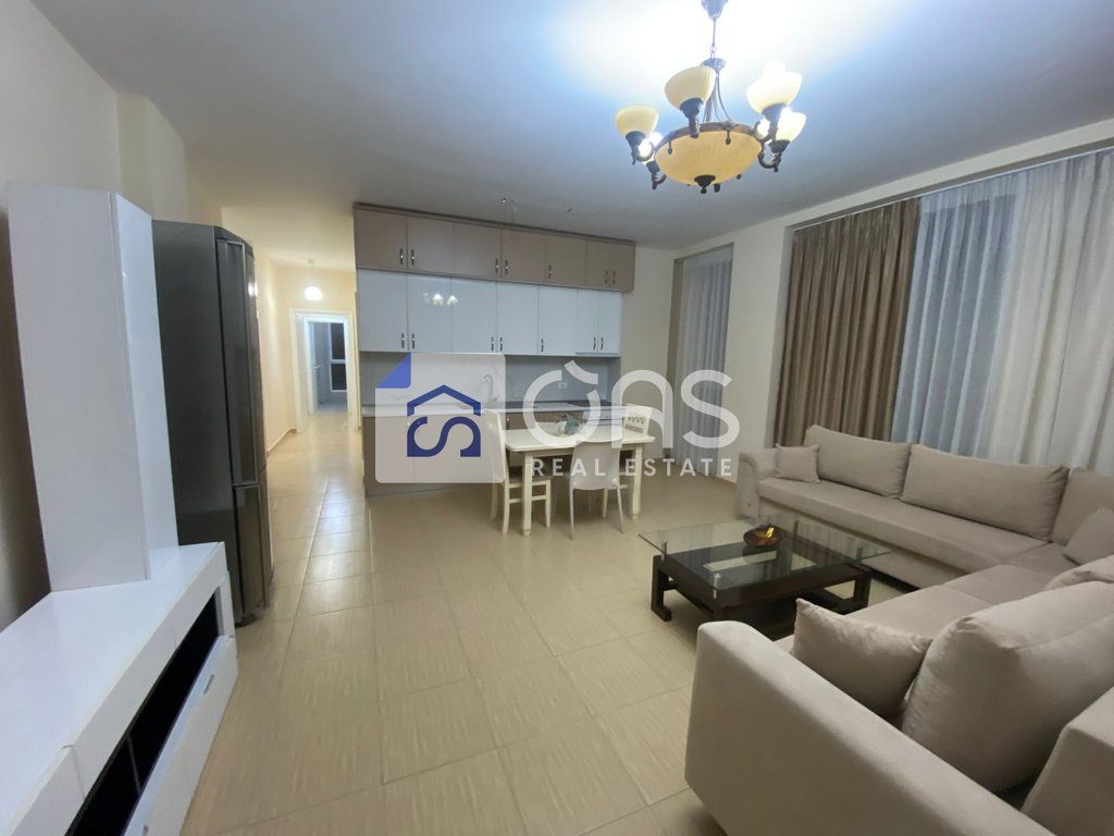 Jepet apartament me qera 2+1 Bulevard i Ri