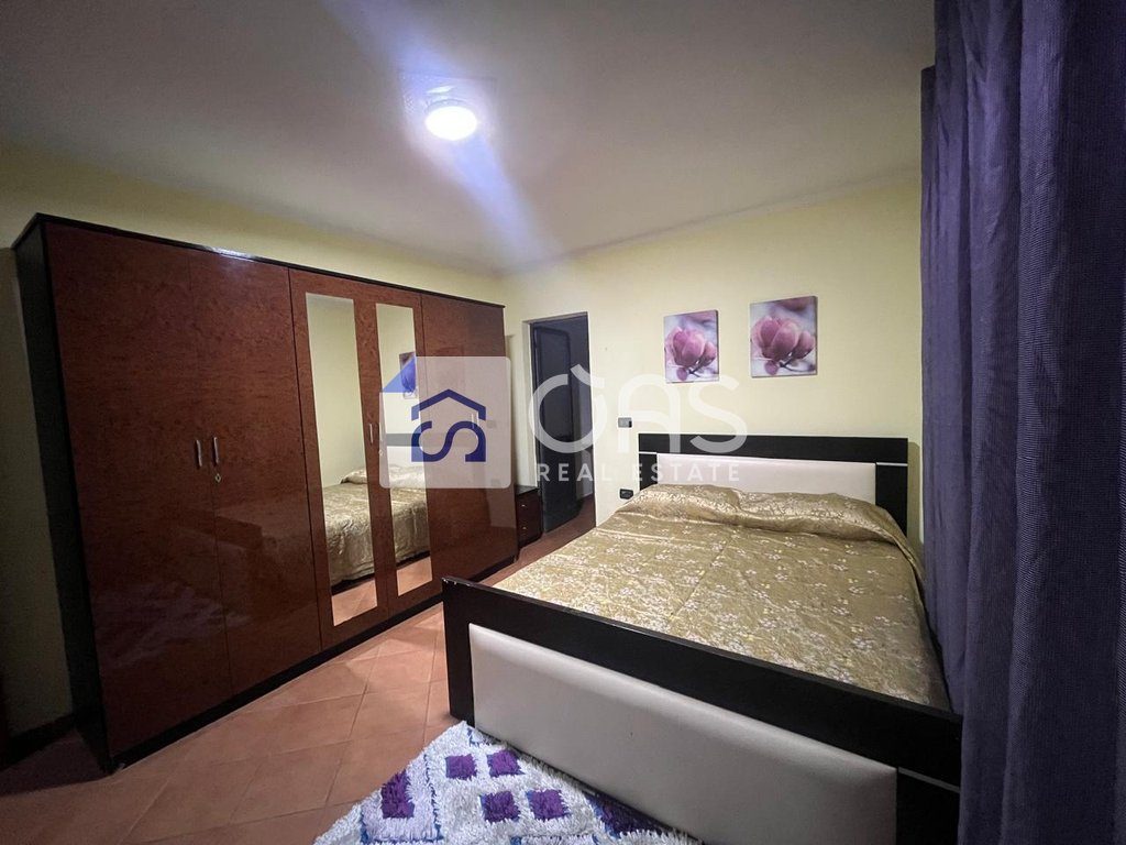 Jepet apartament me qera 1+1 Bulevardi Zogu i Pare