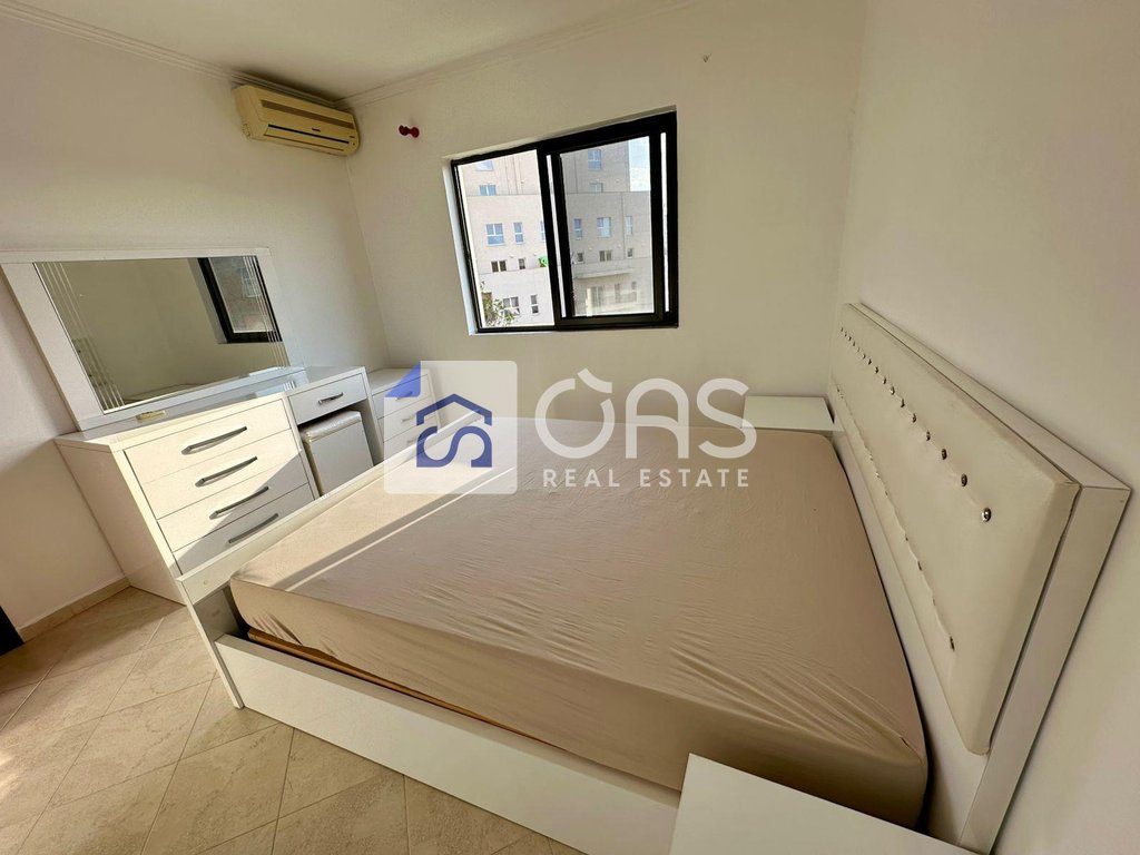 Jepet apartament me qera 1+1 Laprake