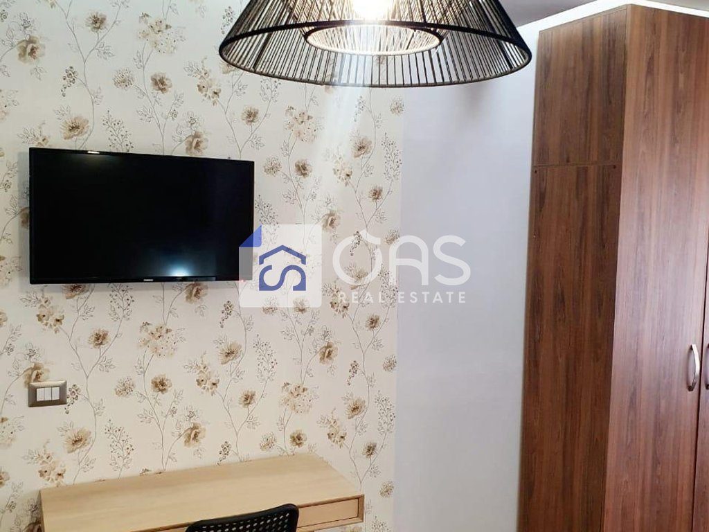 Jepet apartament me qera 1+1 Rruga Brrikadave