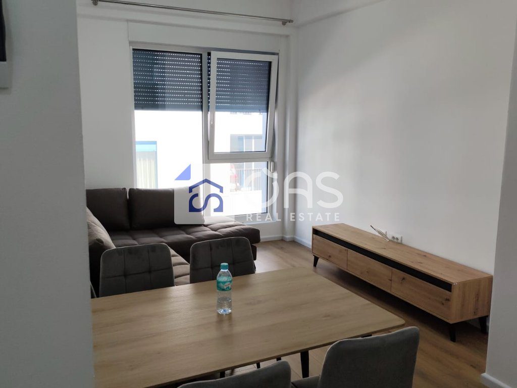 Jepet apartament me qera 1+1 ne Fresk