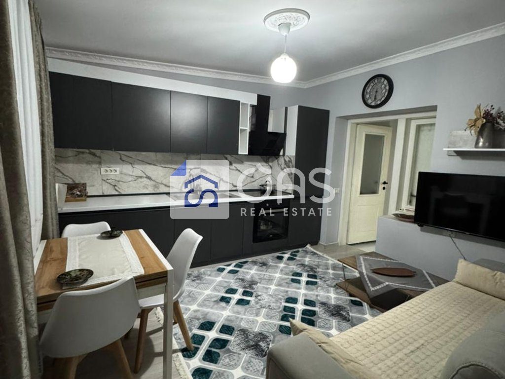 Jepet apartament me qera 1+1 Rruga E Dibres