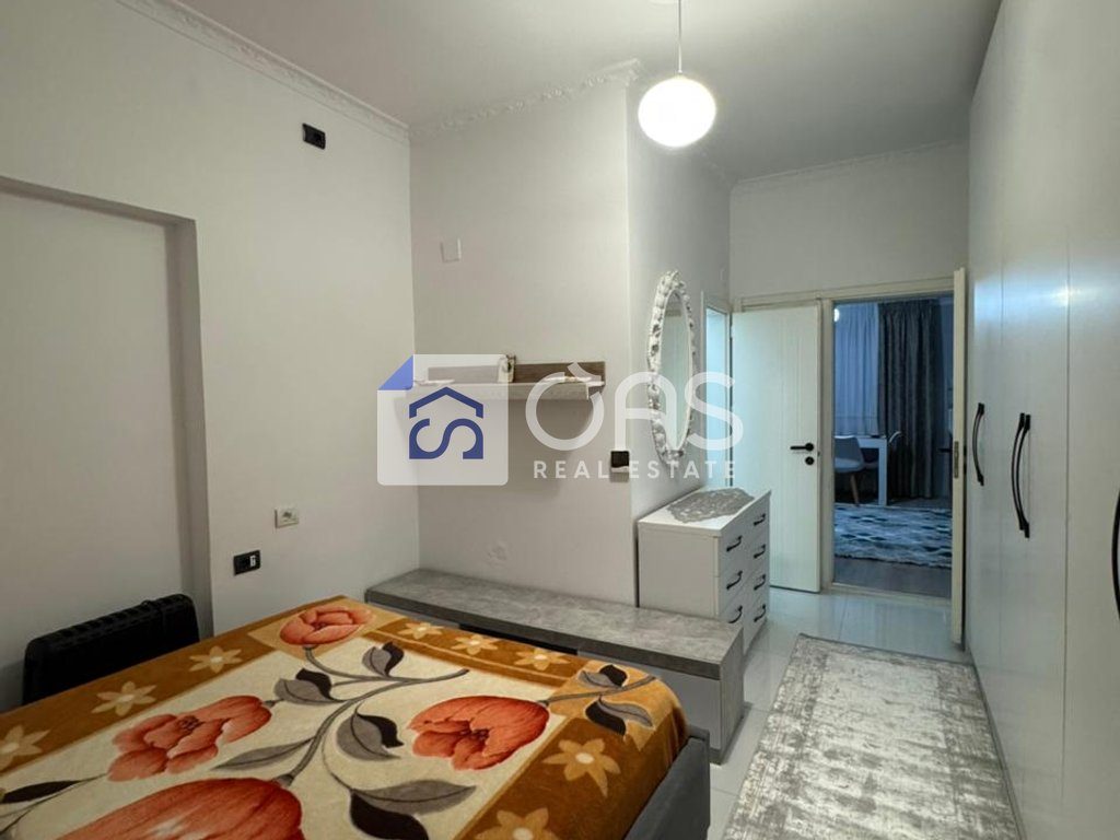 Jepet apartament me qera 1+1 Rruga E Dibres