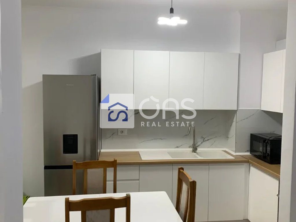 Jepet apartament me qera 1+1 Pallati Me Shigjeta