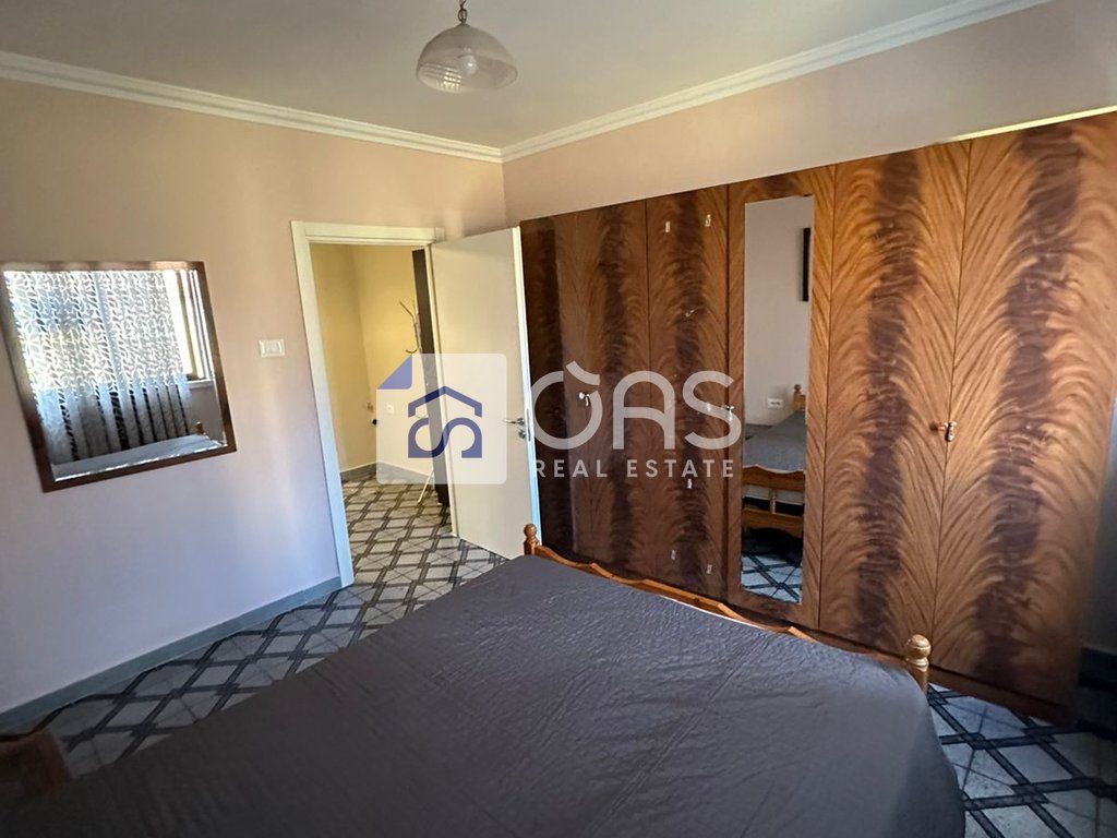 Jepet apartament me qera 1+1 Pallati Me Shigjeta