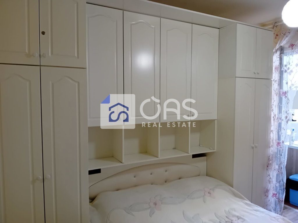 Jepet apartament me qera 1+1 Selvia