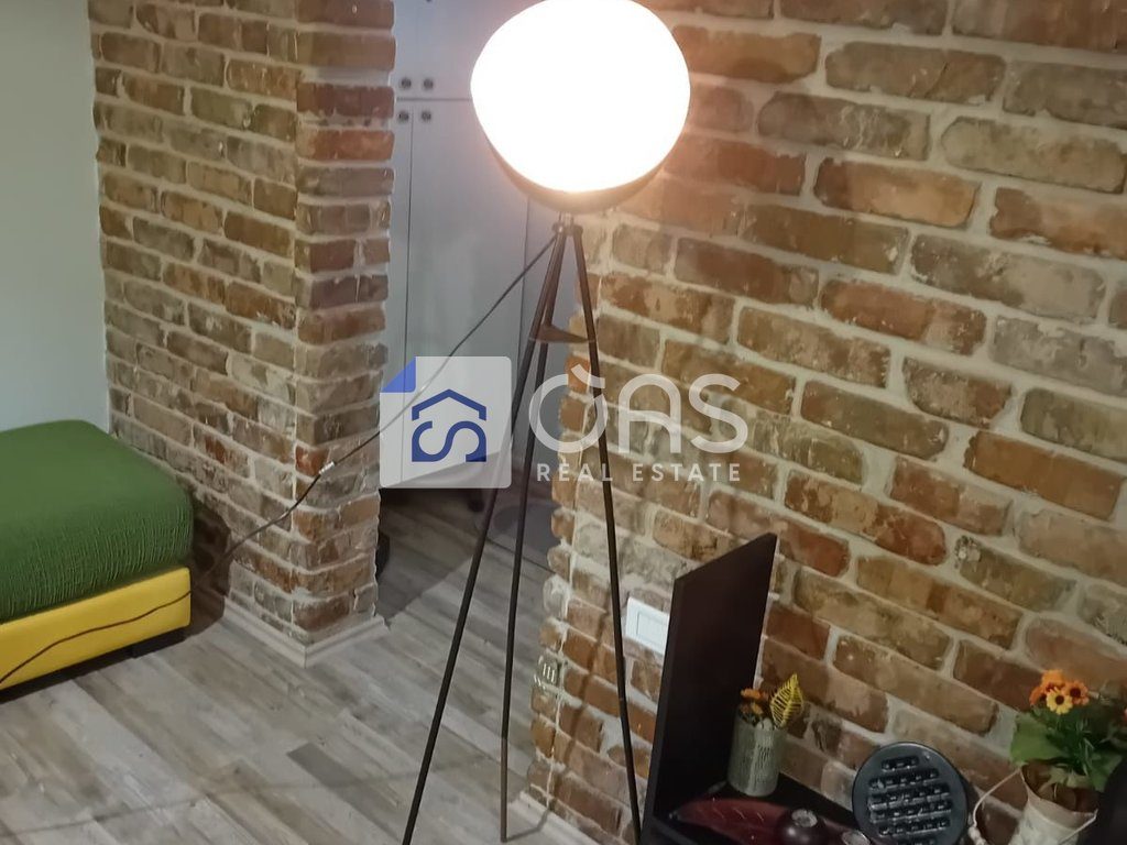 Jepet apartament me qera 1+1 Selvia