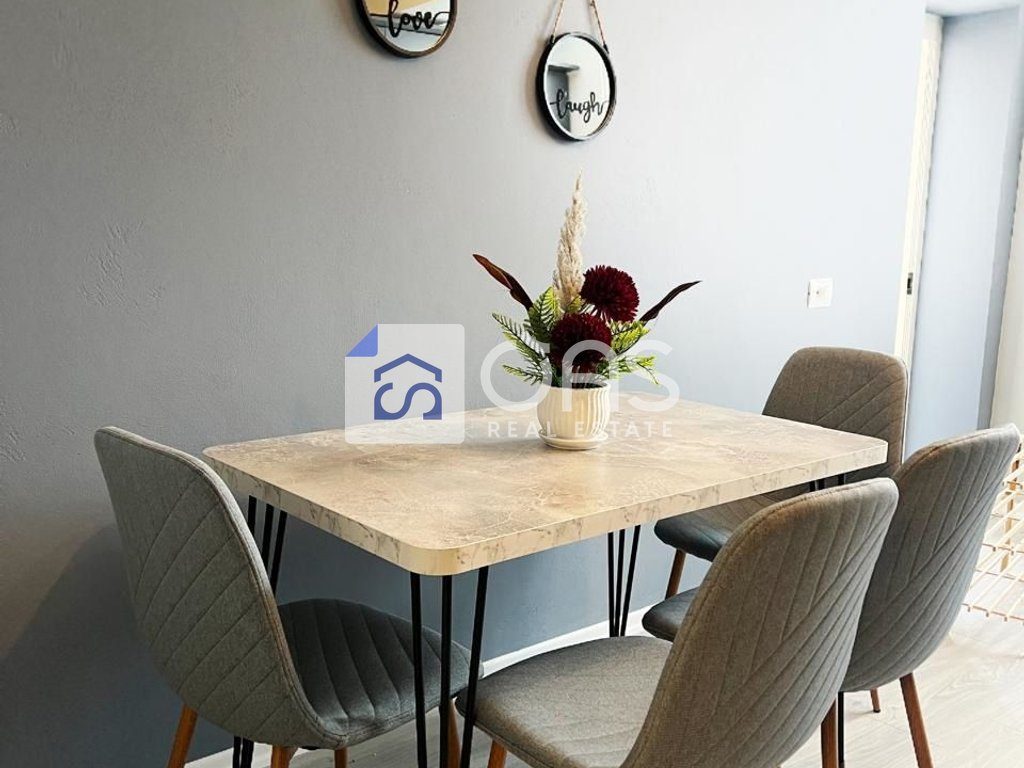 Jepet apartament me qera 1+1 Rruga e Durrsit