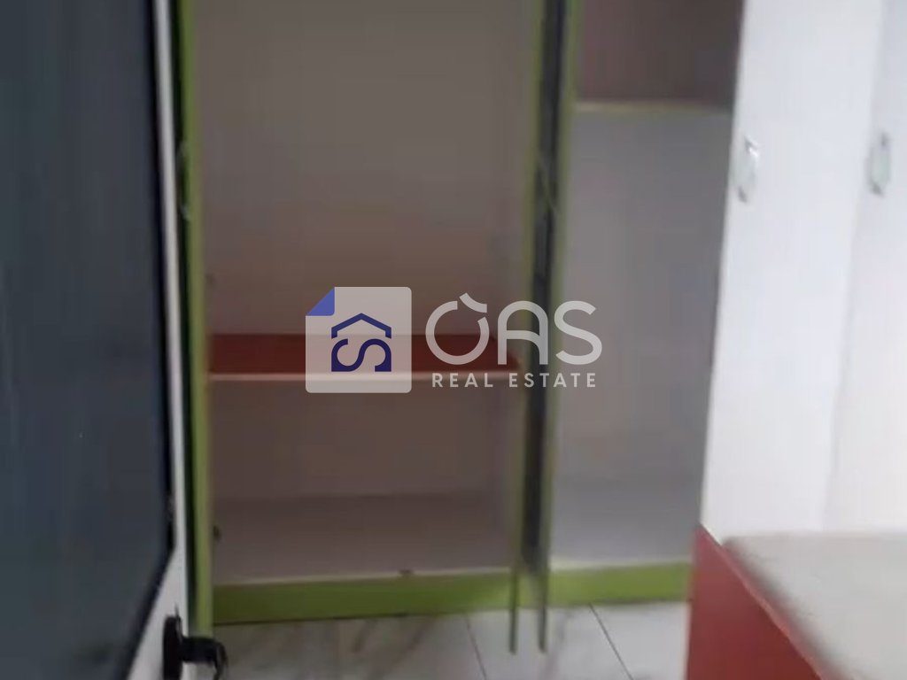 Jepet apartament me qera 1+1 Kombinat