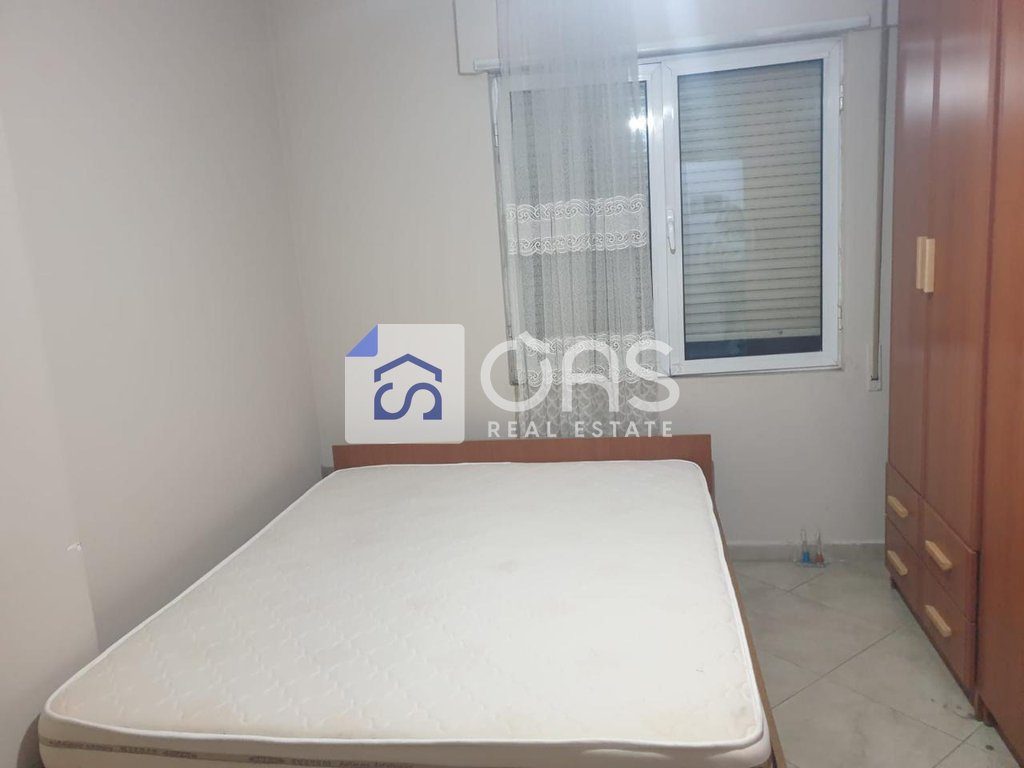 Jepet apartament me qera 2+1 Don Bosko