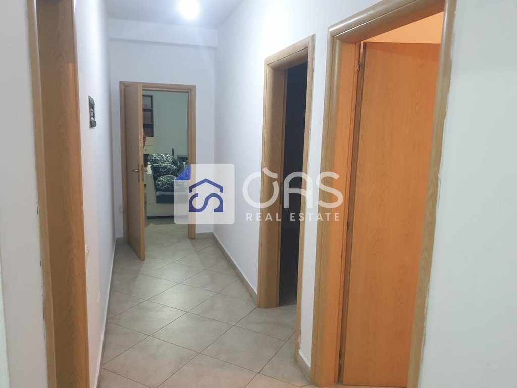 Jepet apartament me qera 2+1 Don Bosko