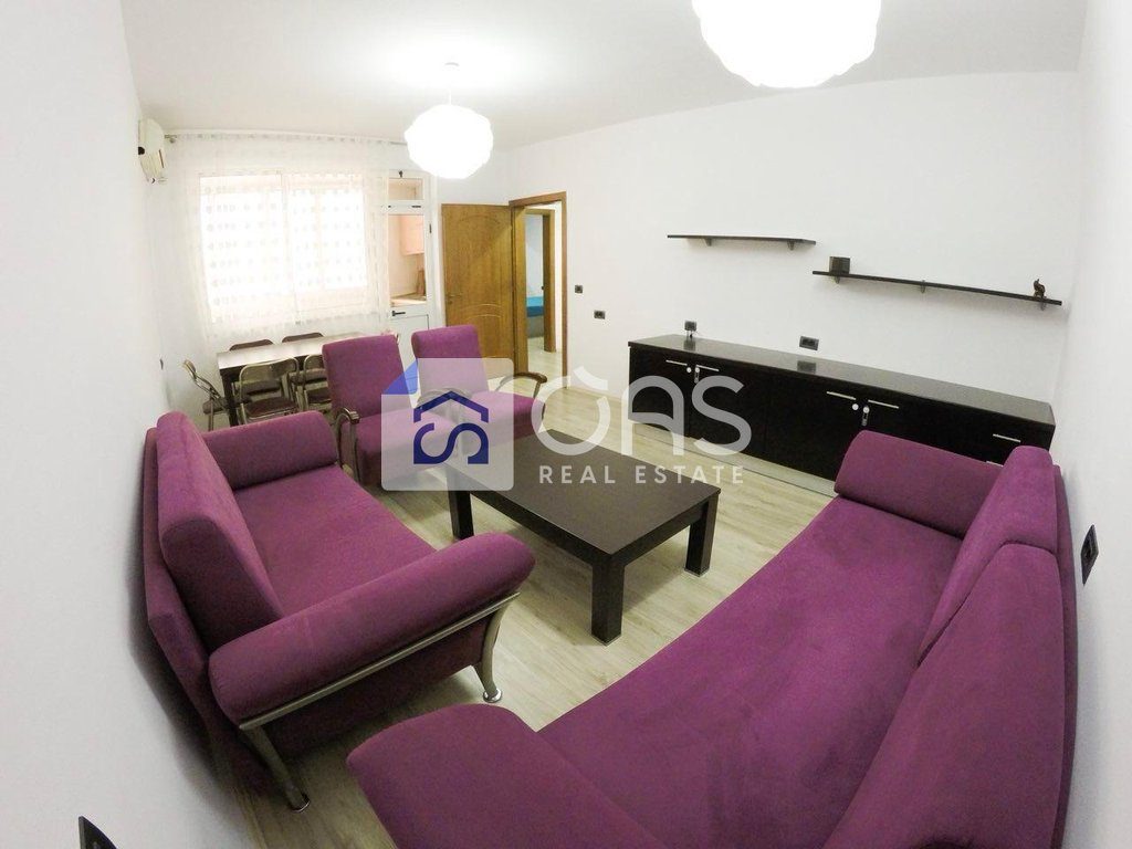 Jepet apartament me qera 1+1 Myslym Shyri