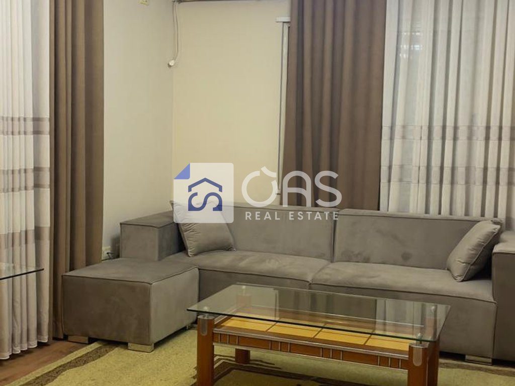 Jepet apartment me qera 2+1 Bulevard I Ri