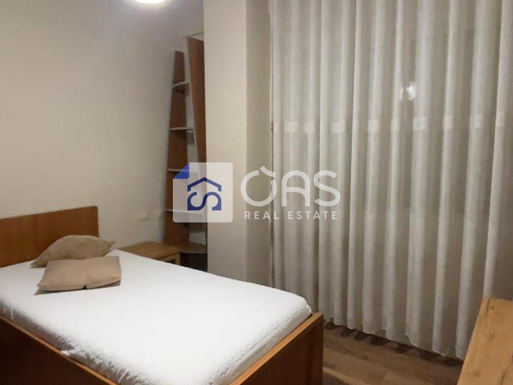 Jepet apartment me qera 2+1 Bulevard I Ri