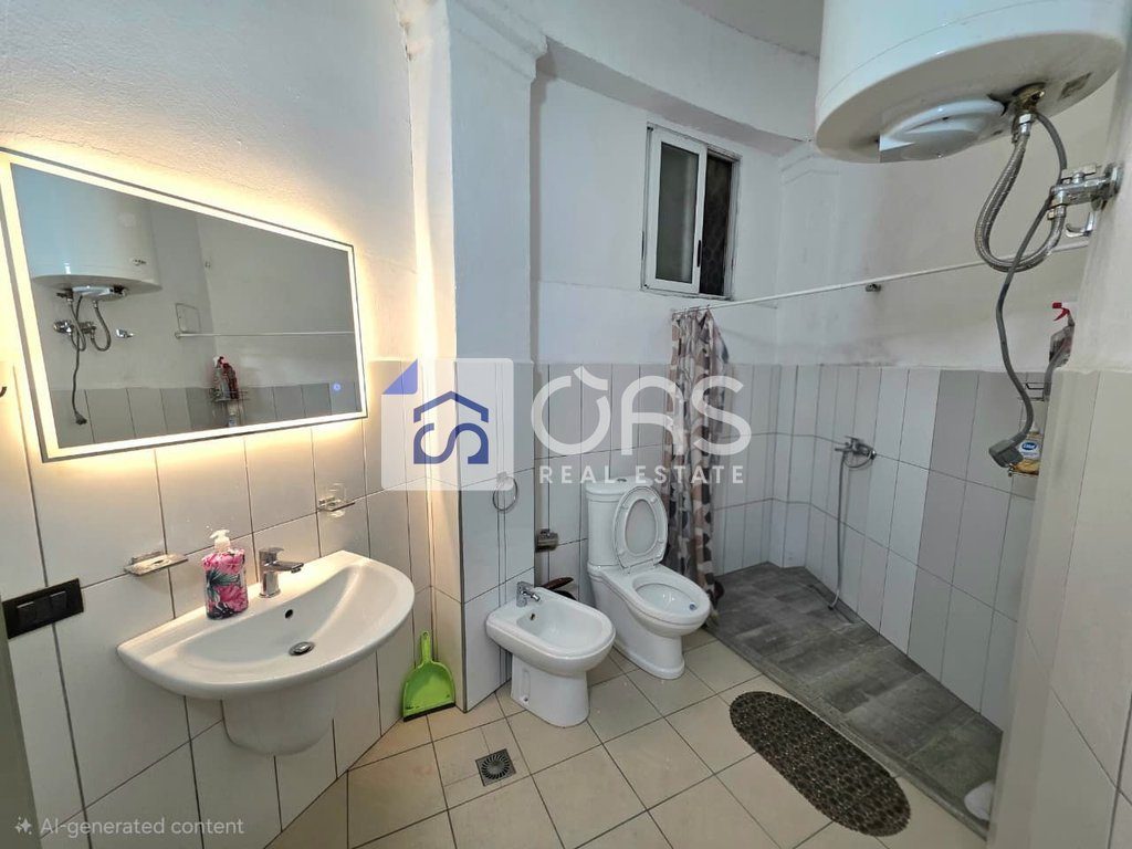 Jepet apartament me qera 1+1 Myslym Shyri