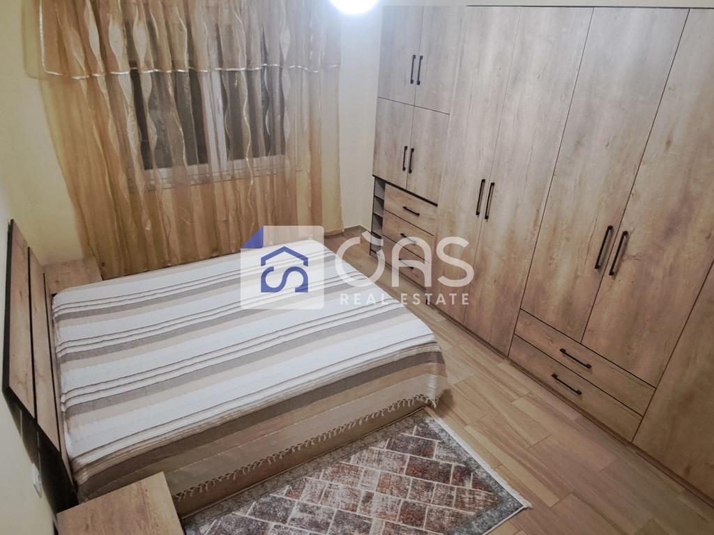 Jepet apartament me qera 1+1 Rruga e Kosovarve