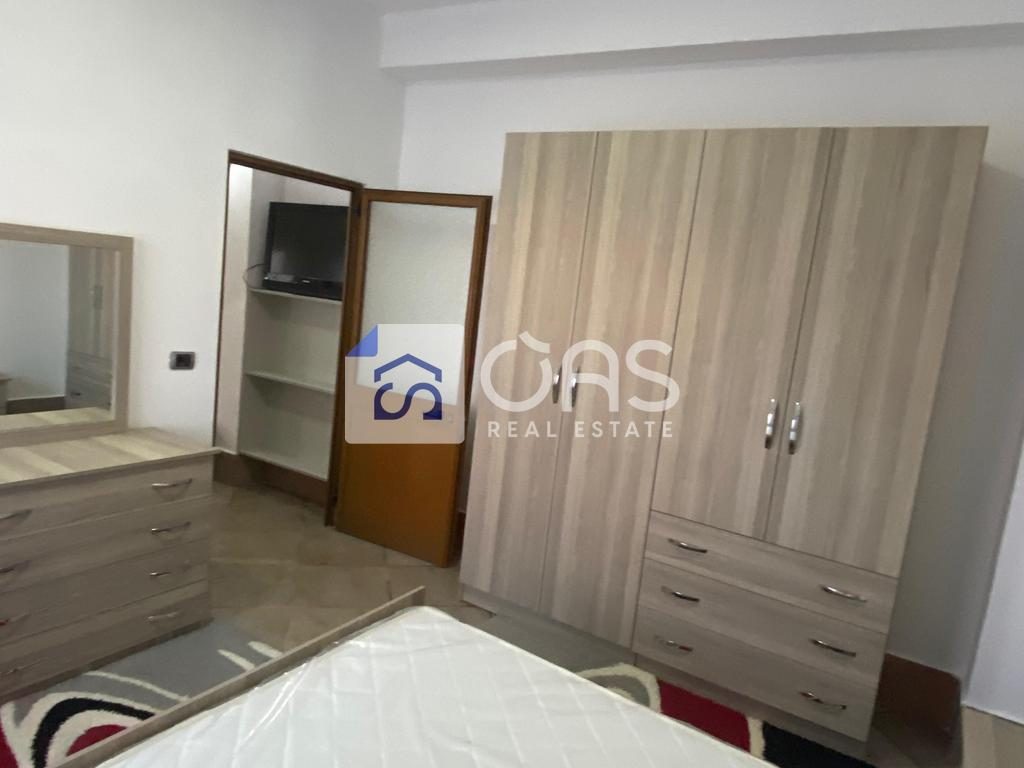 Jepet apartament me qera 1+1 Selit