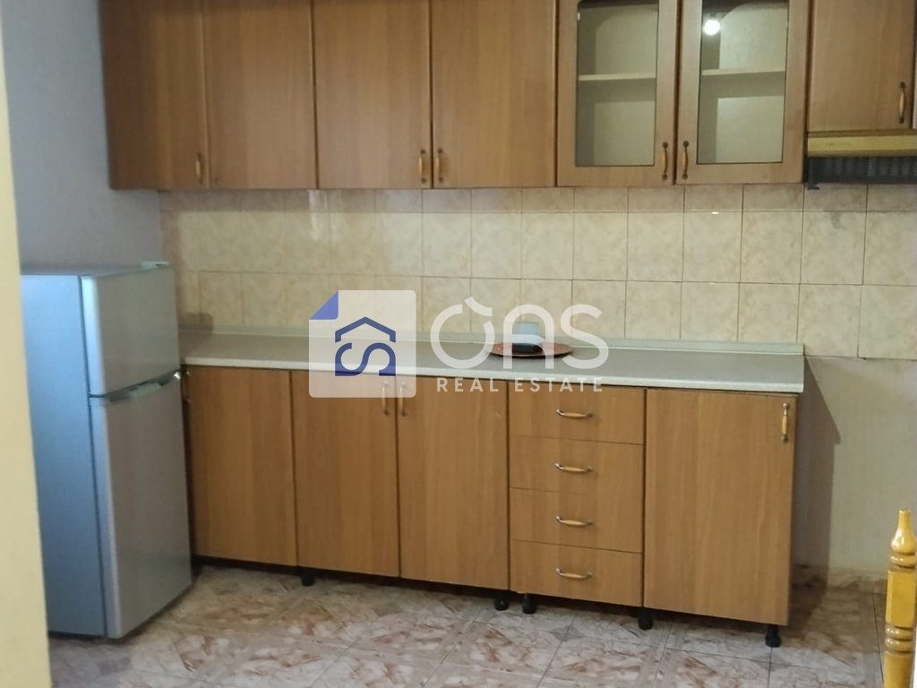 Jepet me qera apartament 2+1 Ali Demi