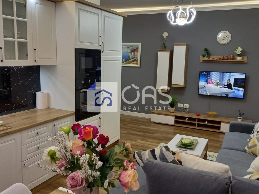 Jepet me qera apartament 1+1 ne Bllok
