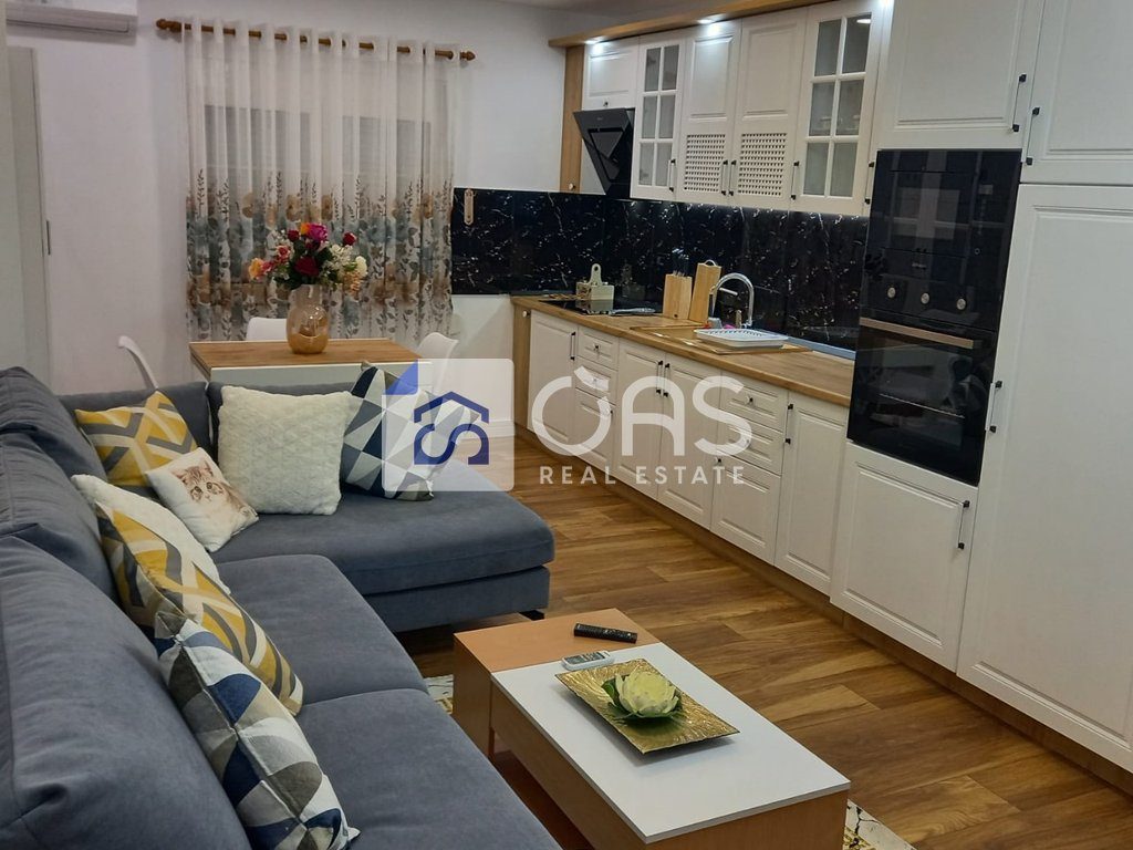 Jepet me qera apartament 1+1 ne Bllok