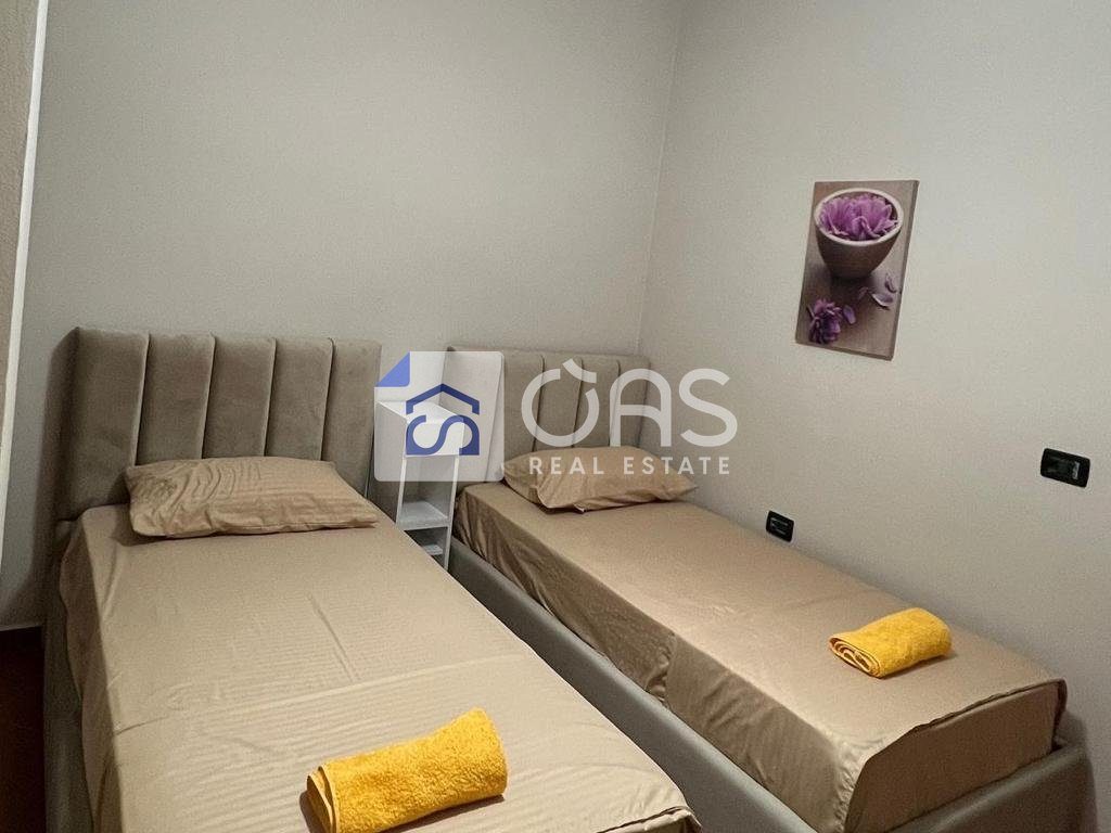 Jepet me qera apartament 2+1 ne Bllok