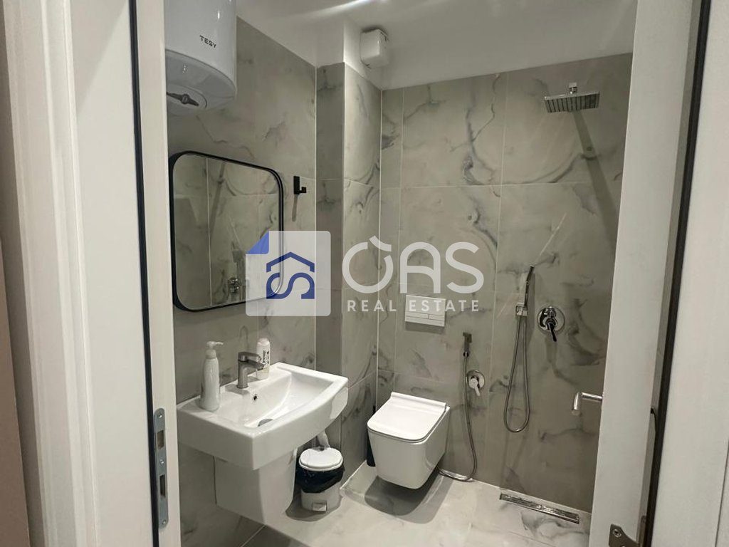 Apartament 1+1 Me Qira në Rruga 5 Maji, Tiranë - 500€ | 37 m²