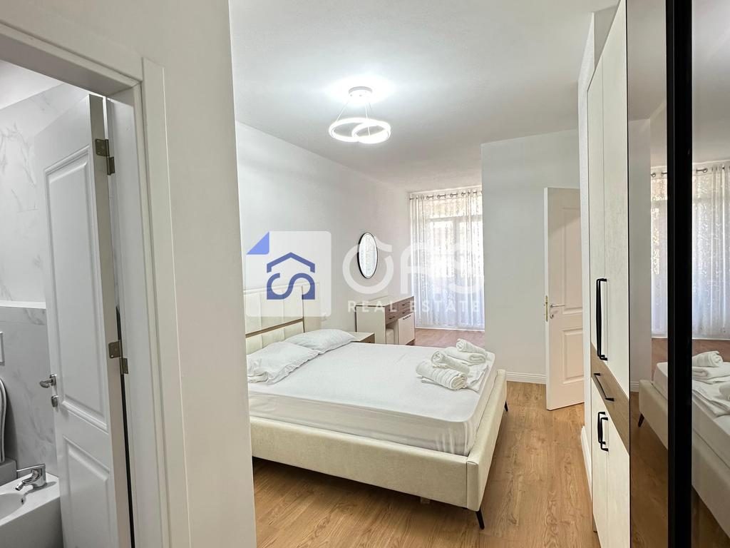 Jepet me qera apartament 2+1+2 Te Rruga e Dibres