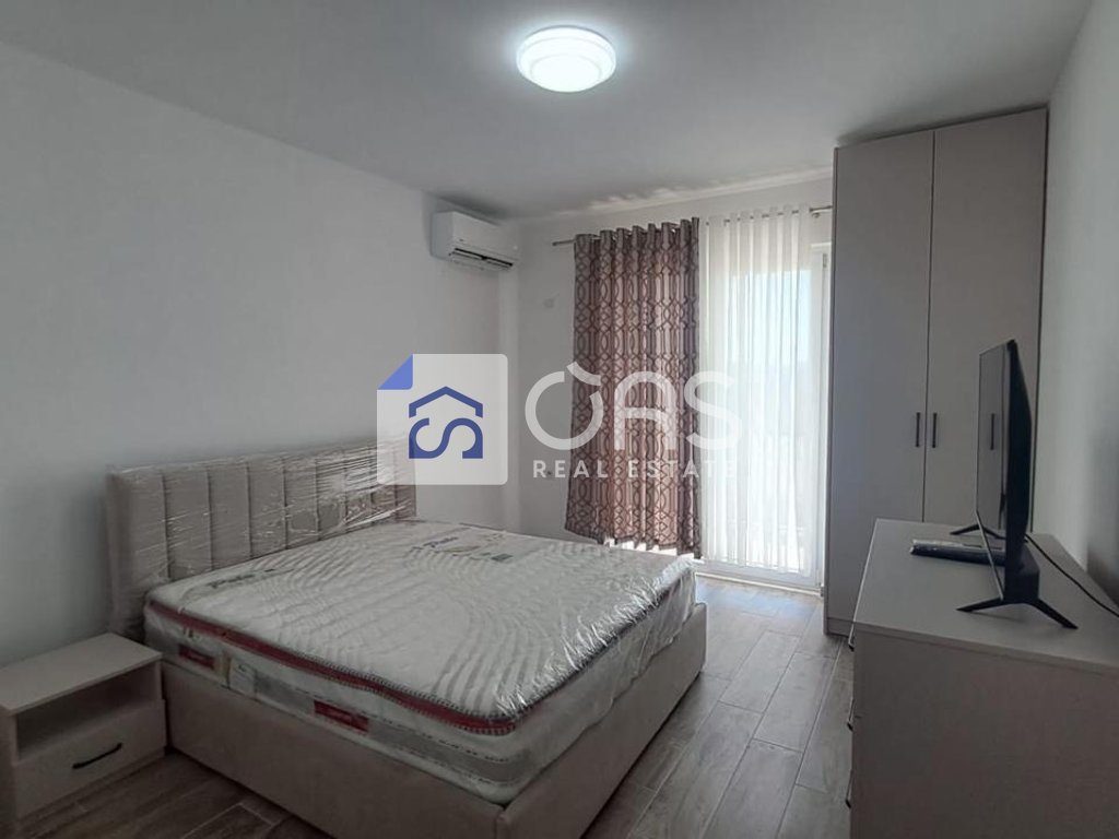 Jepet me qera apartament 1+1 Ne Kamez