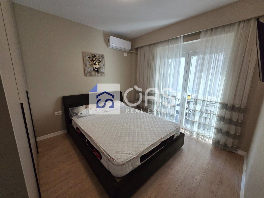 Jepet me qira apartamenti 2+1 Te Rruga e  kavajes