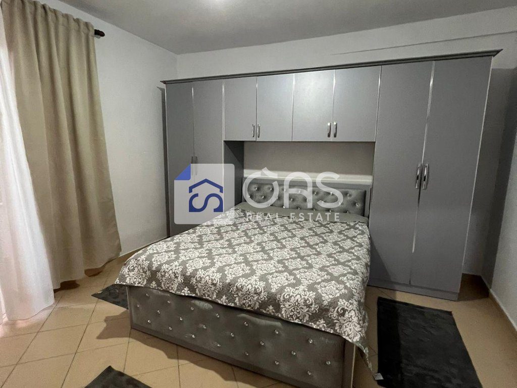 Jepet me qera apartament 1+1 tek 5 Maj