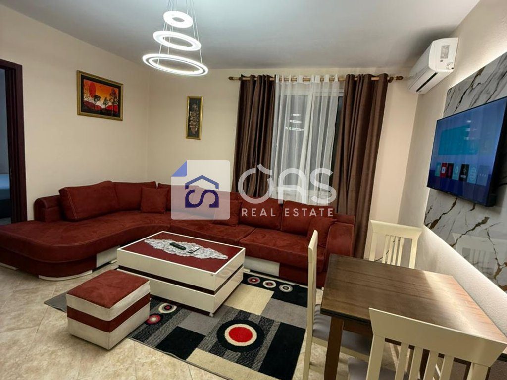 Jepet me qera apartament 2+1 Ne Astir