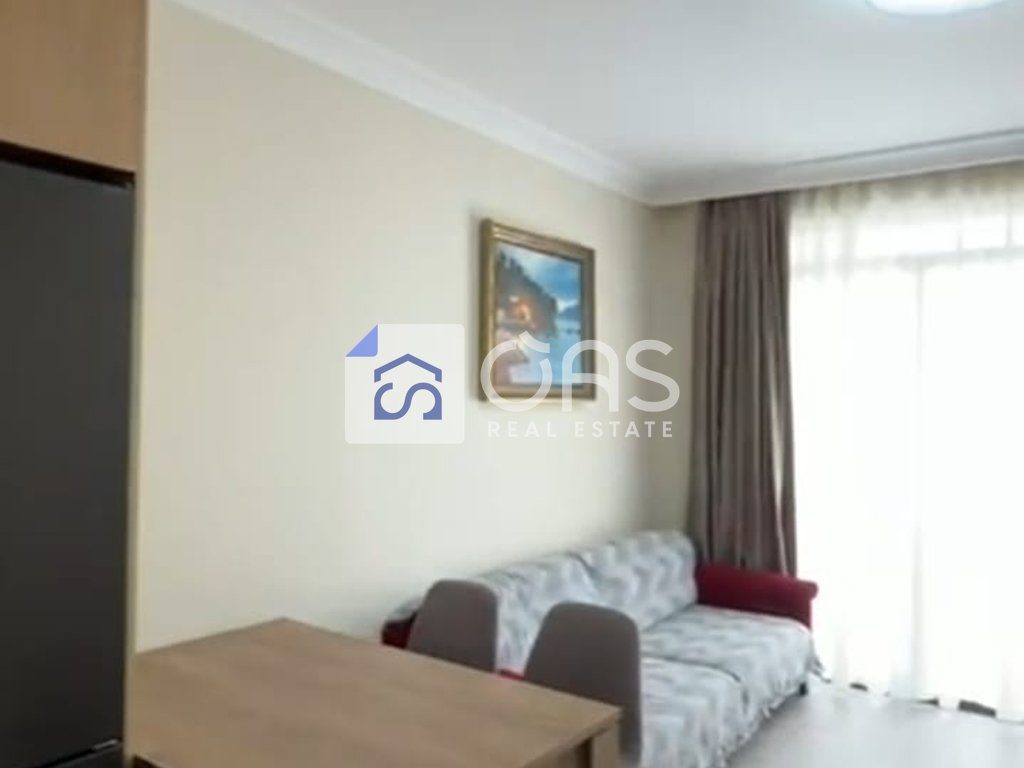 Jepet Apartament me qera 1+1  Ne 5 Maj