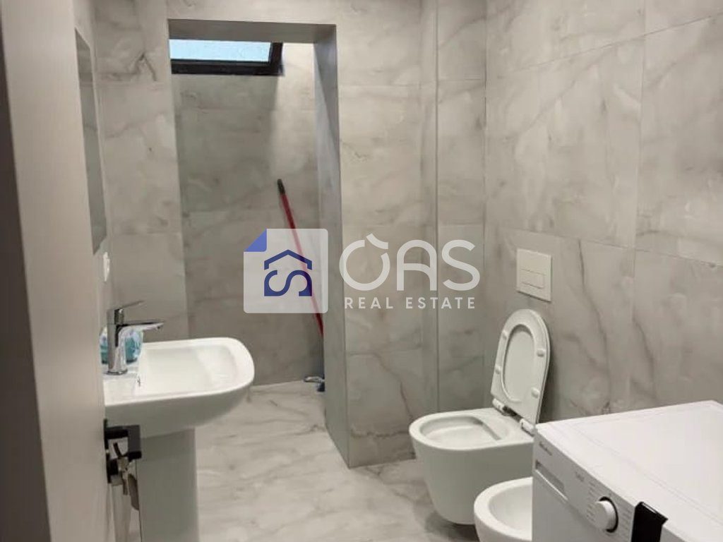 Jepet apartament me qera 2+1 Ne Bllok