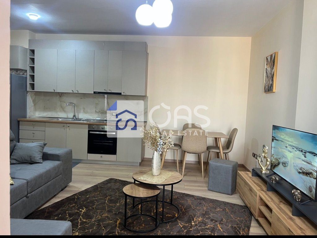 Jepet apartament me qera 1+1 ne Rrugen e Kavajes