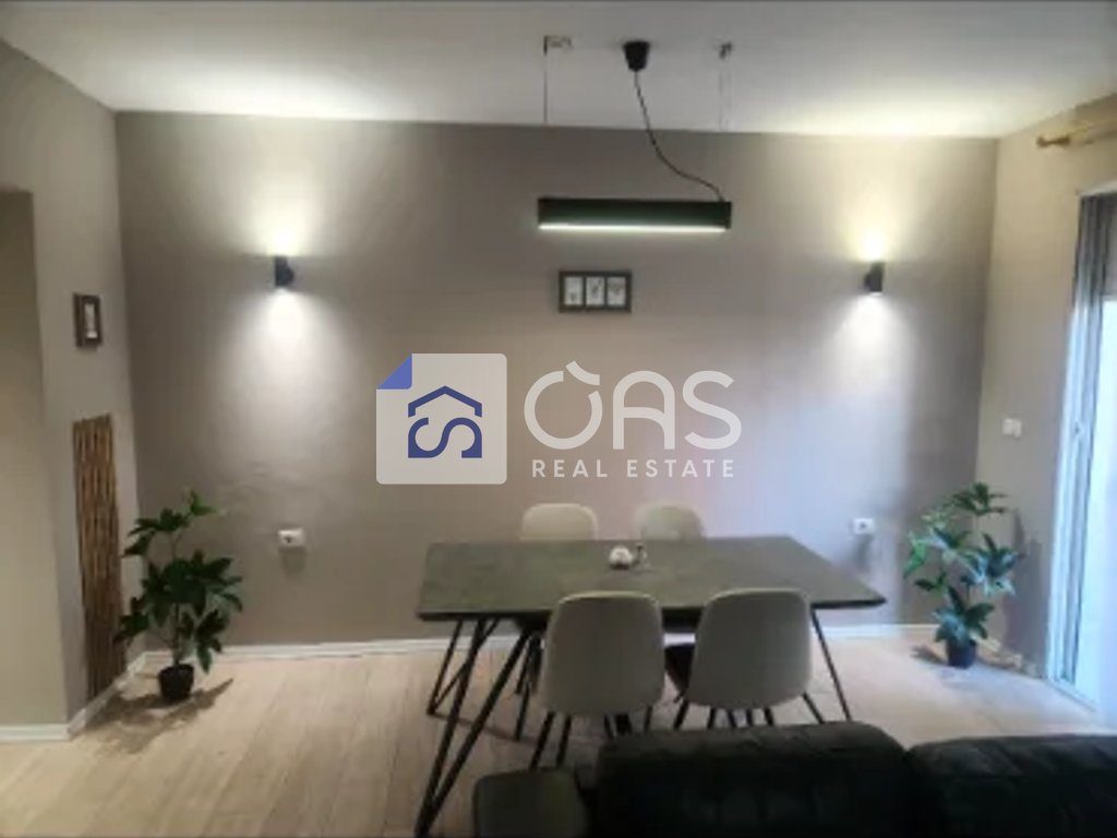 Jepet apartament me qera 1+1 Ne Myslym Shyr