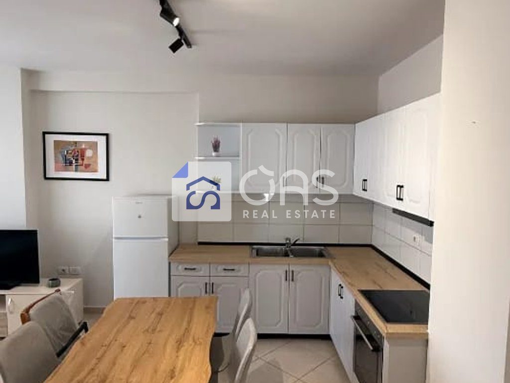 Jepet me qera apartament 2+1 Ne Astir