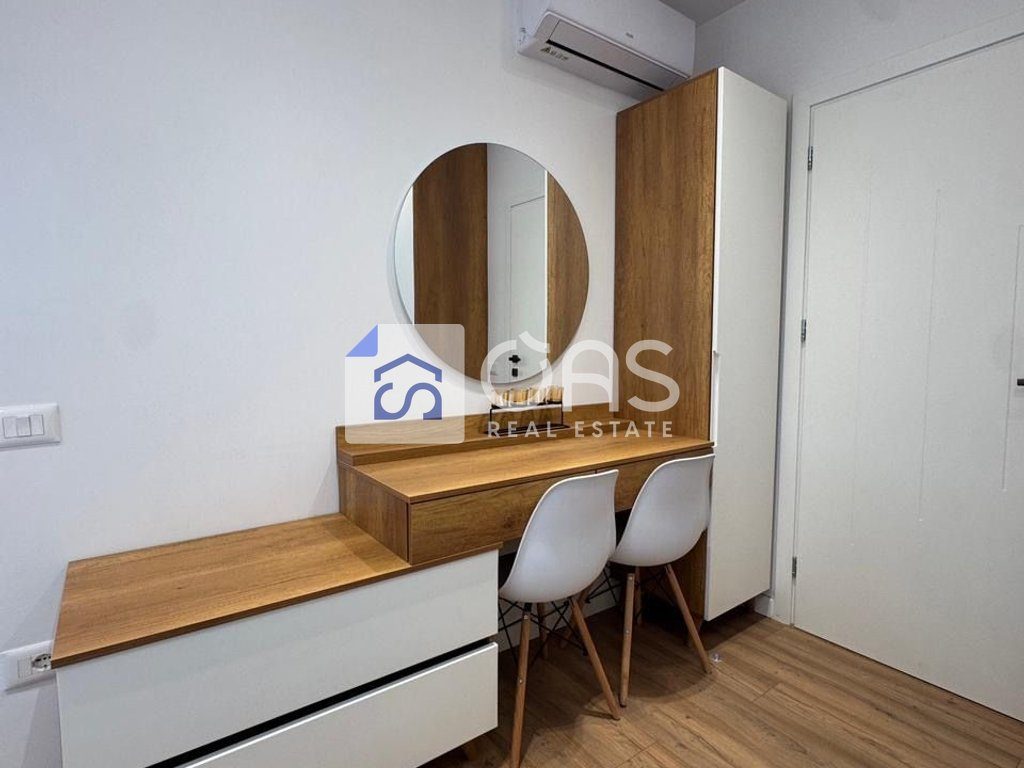 Jepet me qera apartament 1+1 Te Kompleksi Deliorgji