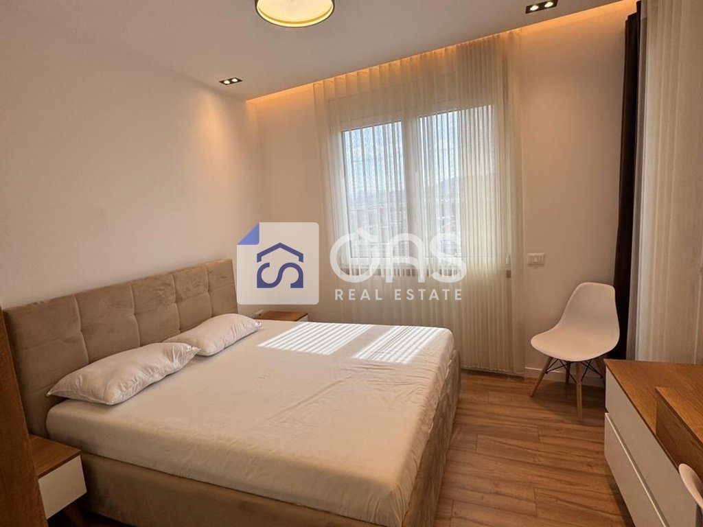 Jepet me qera apartament 1+1 Te Kompleksi Deliorgji