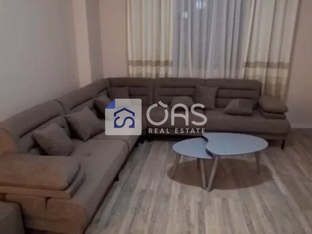 Jepet me qira apartamenti 1+1 Ne Astir