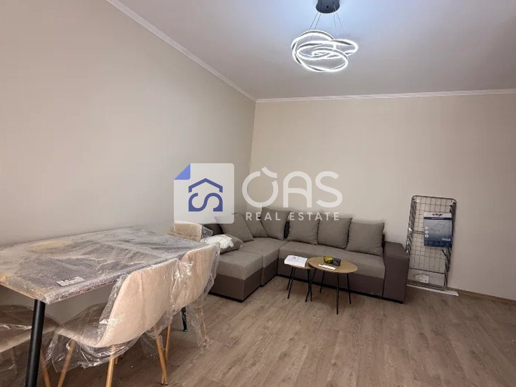 Jepet me qera apartament 1+1 Ne Astir
