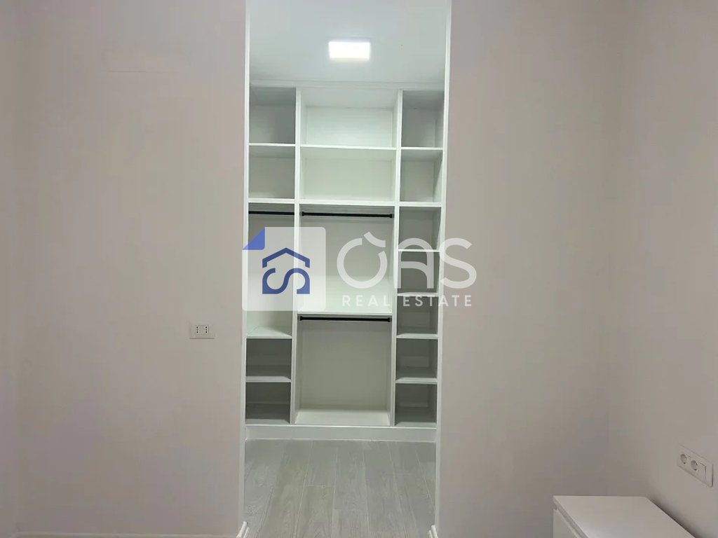Jepet me qera apartamenti 1+1 Ne Astir(River Residence)