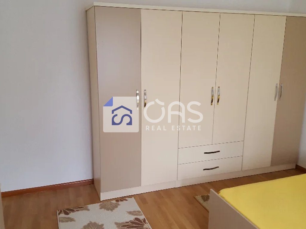 Jepet me qera apartamenti 2+1 Ne Fresk