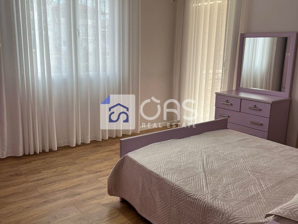 Jepet me qera apartament 2+1 Te Rruga e Elbasanit