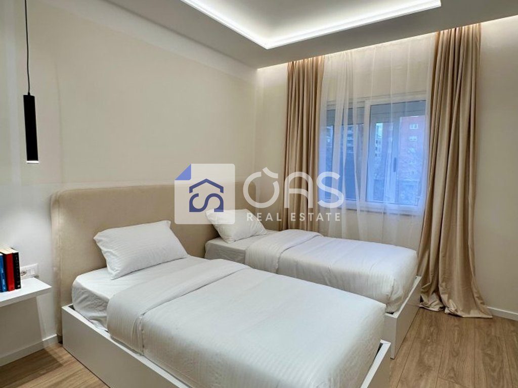 Jepet me qera apartamenti 2+1 Te Rruga Elbasanit