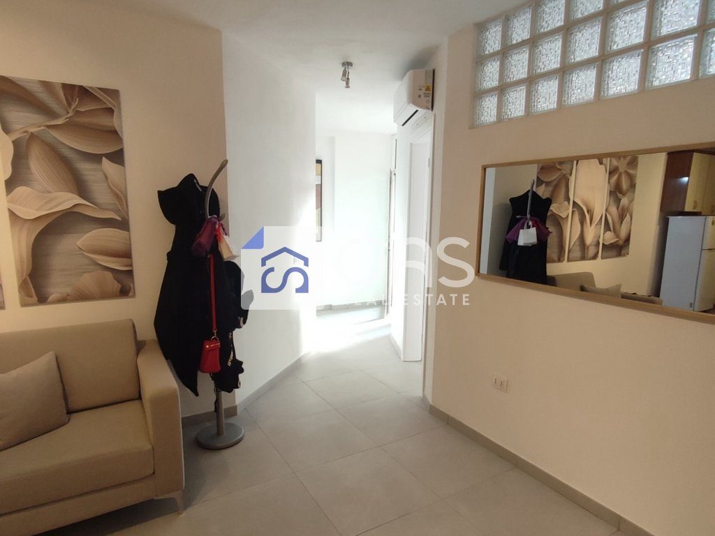 Jepet me qera apartament 2+1+2 ne Myslym Shyr.