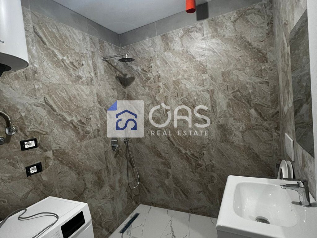 Jepet me qera apartament 2+1 ne Laprak.